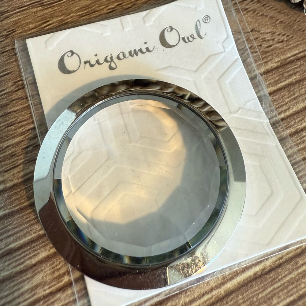 NEW Origami Owl Silver Beveled Glass Signature Twist Living Locket Face Only Jew